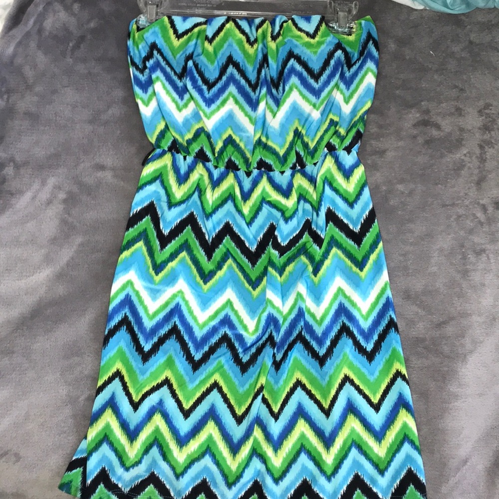 Strapless dress